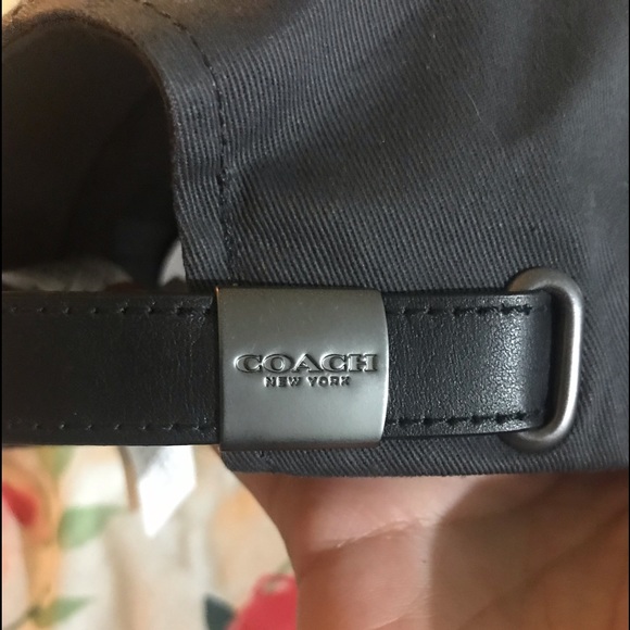 Coach varsity cap - Picture 2 of 3